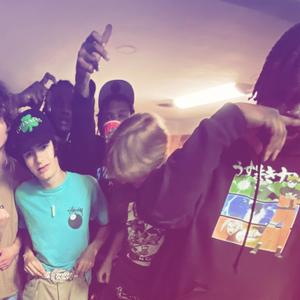 Evil twins (feat. Drakko)