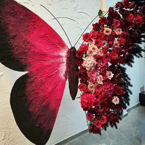 远山起风又起雾