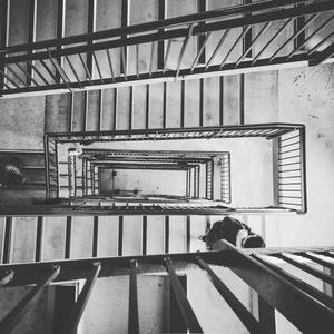 阶梯（Prod PILL E）