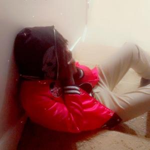 100 (feat. Luh body)