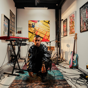 Trueque De Paz, Besame (Solaris Live Session)