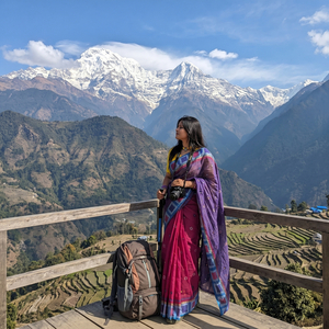 চলো ছুটে যাই দূরে