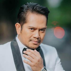 ដាក់ទានស្នេហ៍បង