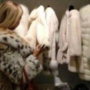 hang me from the xmas tree