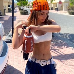 [FREE] '' 自负 '' 情绪说唱 GALI × Drake Type Beat