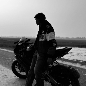 Kiven Mukhde