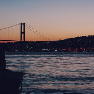 海边宁静的夜晚