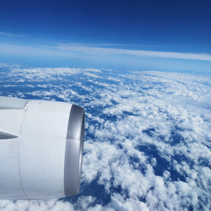 雲の上はまるで別世界