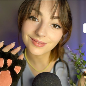 Auscultation - Herbe a chat & ronrons