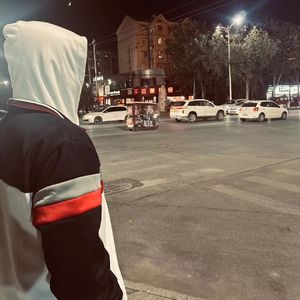 爱上你是一个错