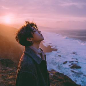 보고 싶다 말도 못하고