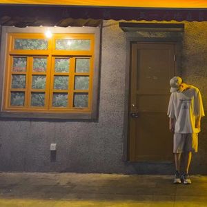 White Moonlight（Prod.Gr33nart Beats）