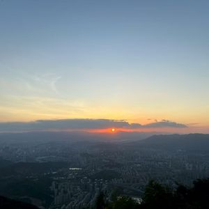 谁也不懂谁的好敬