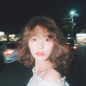 春風に君を夢見て (Harukaze ni Kimi o Yumemite) - Dreaming of You in the Spring Breeze