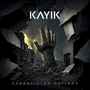 Karanlıklar Altında