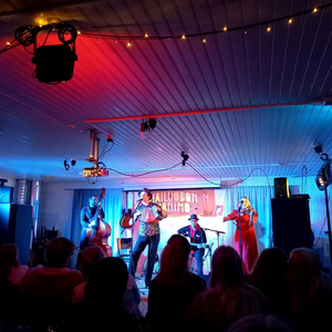 Valossa on Helpompaa