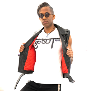 El Vals Solitario (Para Llamas Gemelas) [feat. कृष्ण]