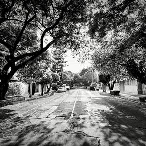 Momentos (feat. B Noize)