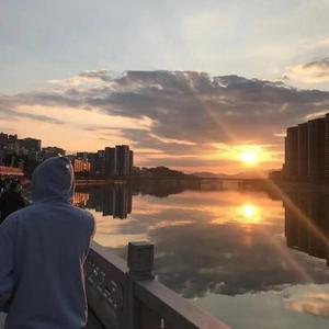 18 years old（Prod. Trai5or）