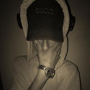 00