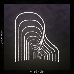 Karda Oynayan Bir Sincap