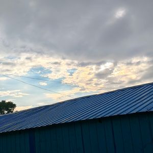 你是身外那场雪 还是心头那捧火