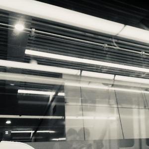 这又是一趟没有人陪我的地铁