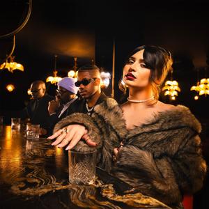 Hold Up (feat. SaMajesté)