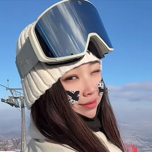 佳瑶Come on be my baby