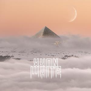 Pyramid / Stargate