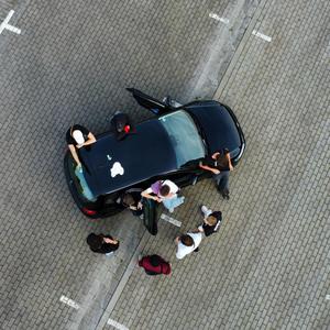 nichts bleibt (feat. Leo Kaminski & T-Slut)