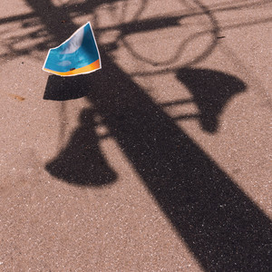 不稀罕別人給的完整 / 狂奔