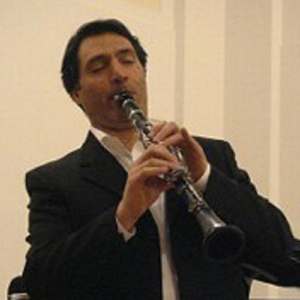 "Lo Spiritismo Nella Vecchia Casa" Six Variations And Three Suggestions For Solo Calrinet