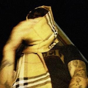 2500 (feat. felipedevos! & Lío Vero)