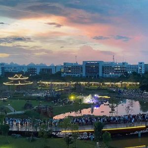 雁栖湖畔的夏天