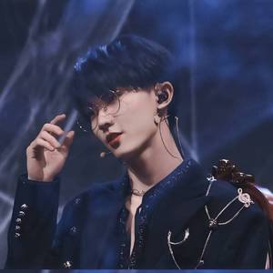 血腥爱情故事（翻自 马嘉祺、丁程鑫）