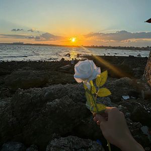 像晴天像雨天
