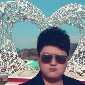 只想牵着你的手