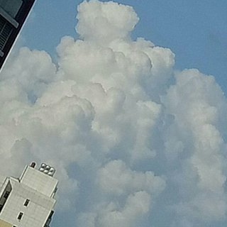 伤感 今天你“云”了吗
