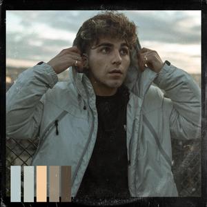 Parigi (feat. Keyeff)