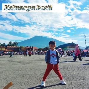 keluarga kecil (Remastered 2024)