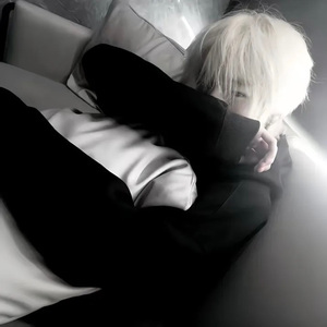 月光酿成倔强的酒