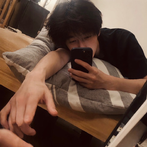 枯树终会有春日 故人难回那年秋