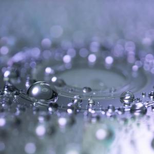 小さな部屋からの水