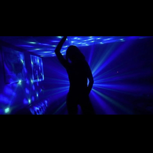 The Whole Thang (feat. Lee On The Track)