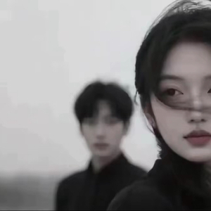 有了你，我的黑夜才敢奢求星辰