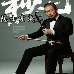 我们并肩走过