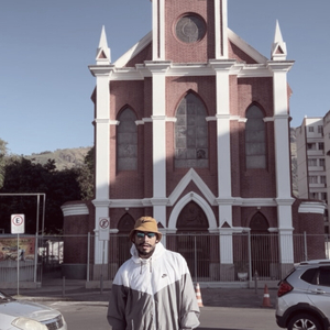 Catedrais, Esquinas e Vielas