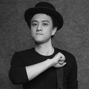 送你一朵小红花（翻自 赵英俊）