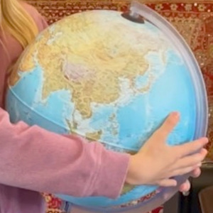 Wir sind die Wärme der Erde (Auftritt der Lichtkönigin)